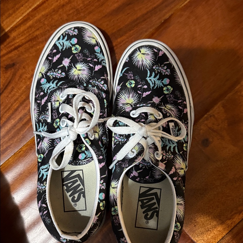 Vans womens Black Floral Lace-Up Sneakers with Pastel